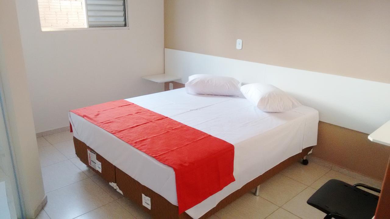 Casas Novas Hotel Penapolis ภายนอก รูปภาพ