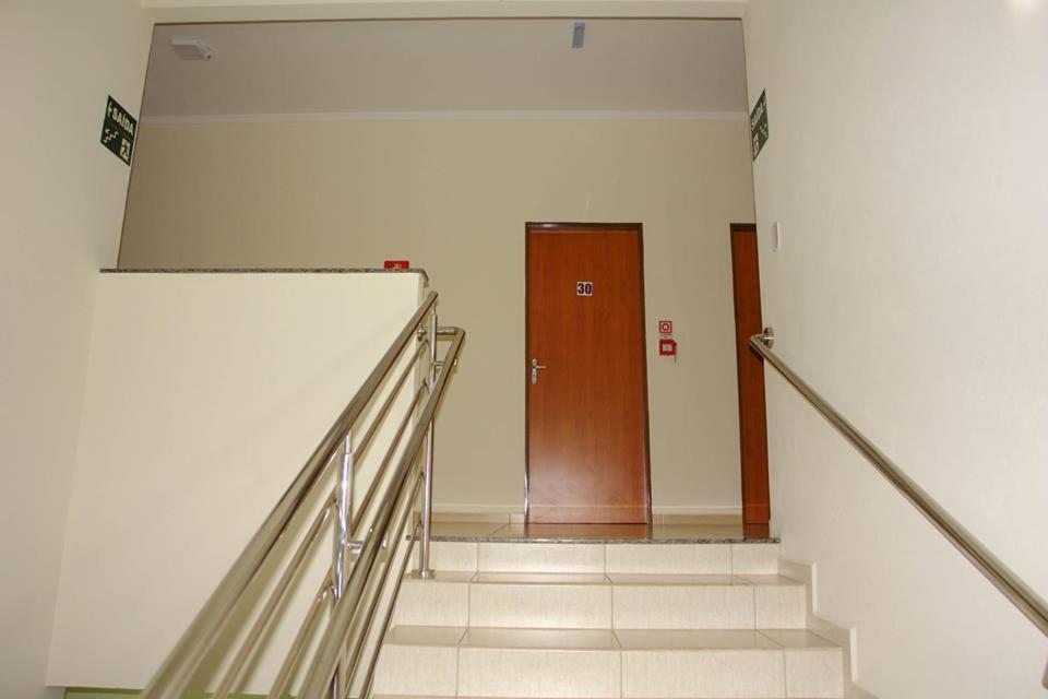 Casas Novas Hotel Penapolis ภายนอก รูปภาพ